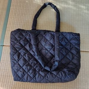 Quilted shopper bag
